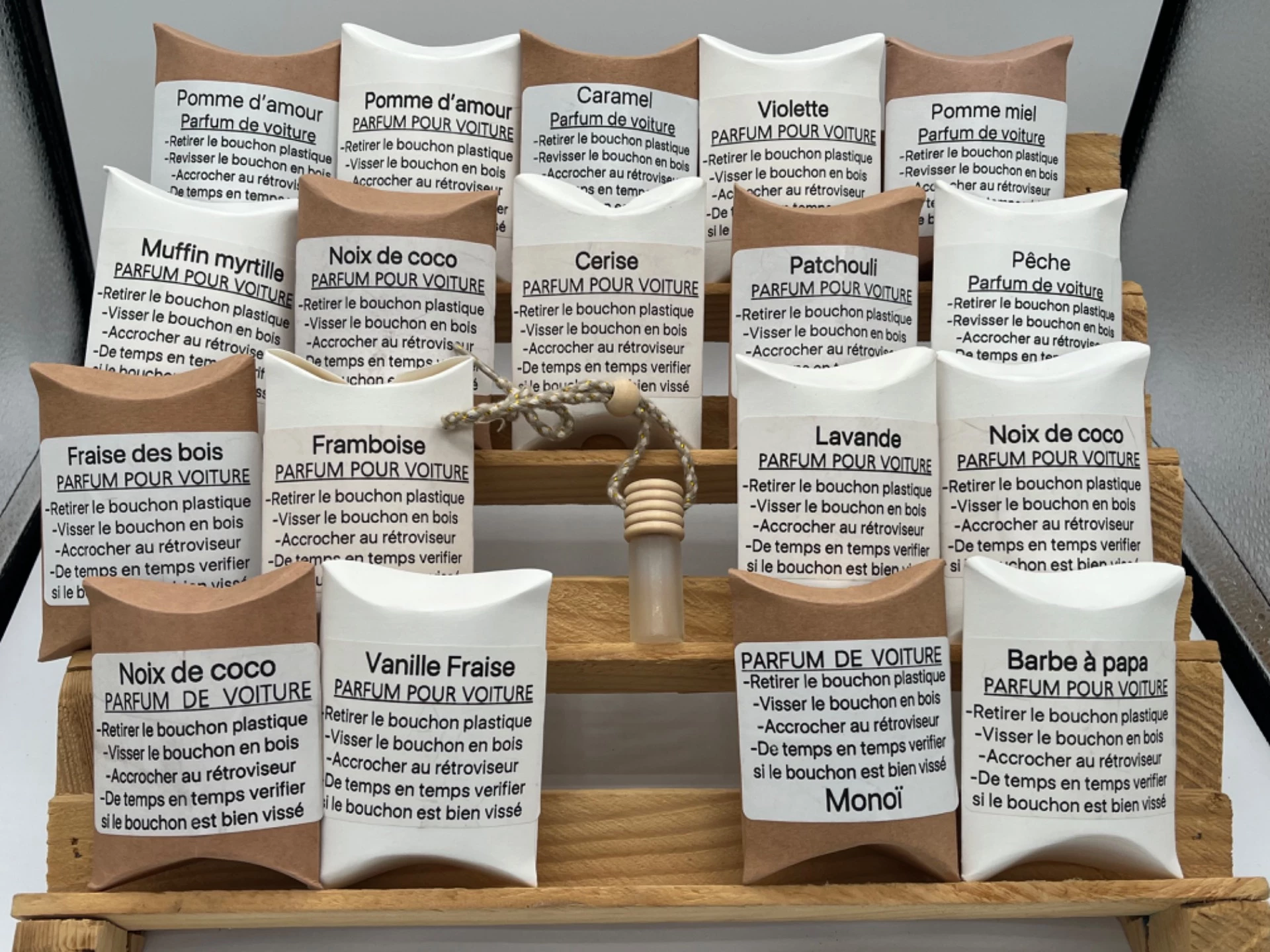 Diffuseurs parfumés pour voiture artisanaux aux parfums de Grasse