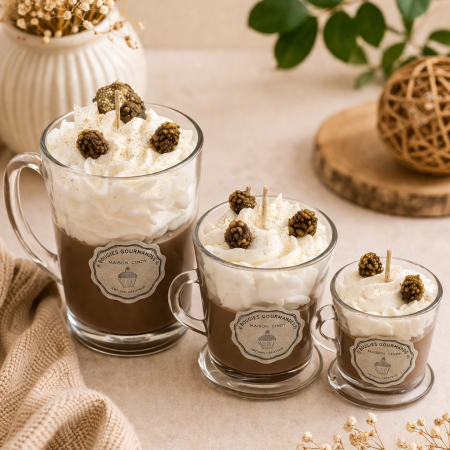 Bougies gourmandes rocher praliné artisanales en tasse verre chantilly décorative parfum chocolat